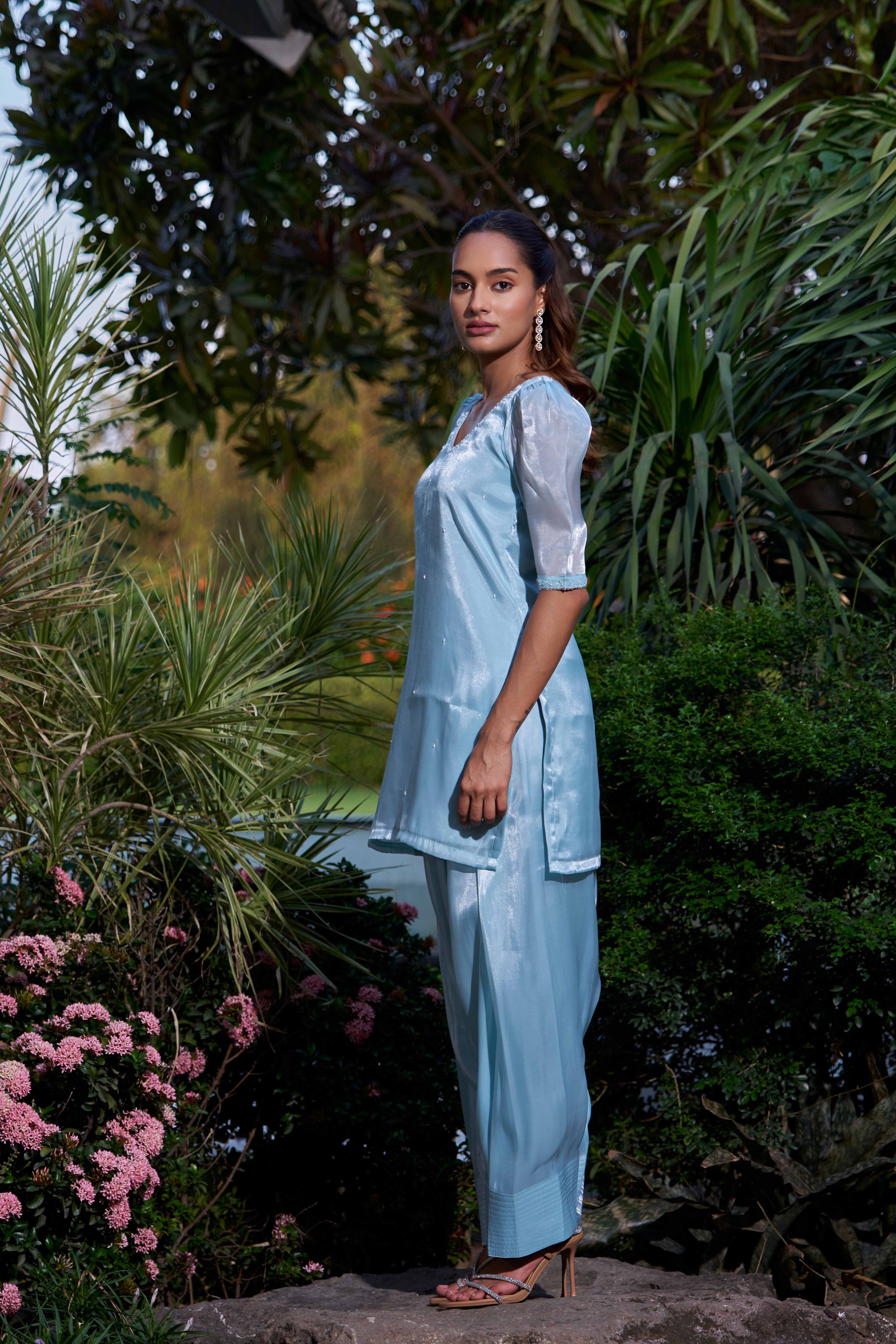 Ruhi Suit Blue