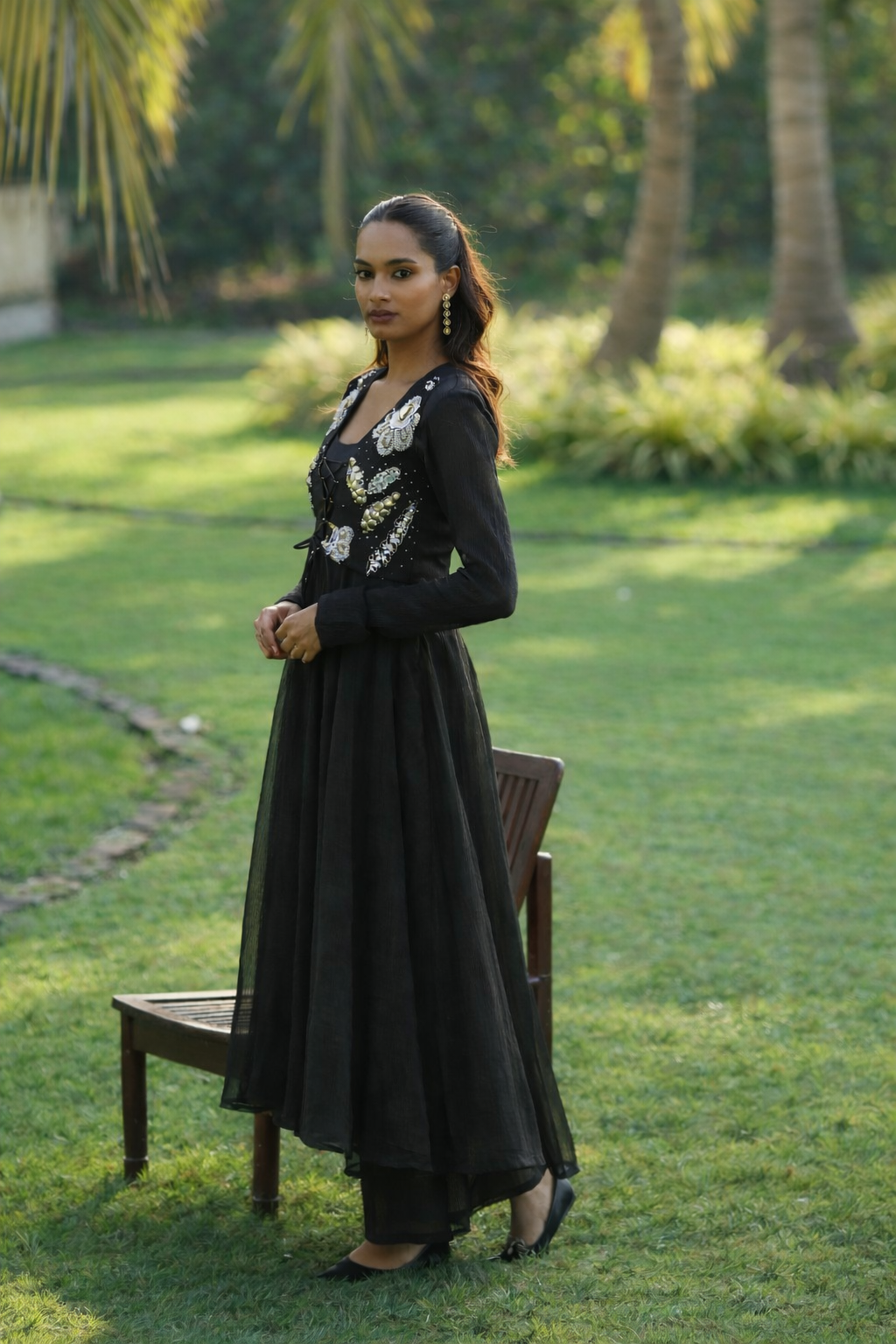 Tani Suit Black