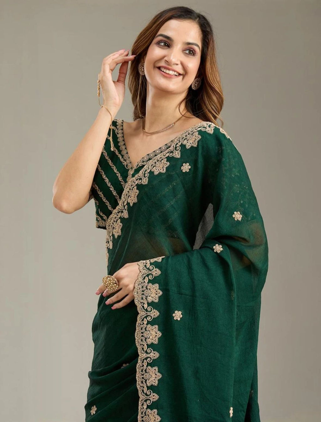 Regal Forest Green Saree with Elaborate Cream Scalloped Border